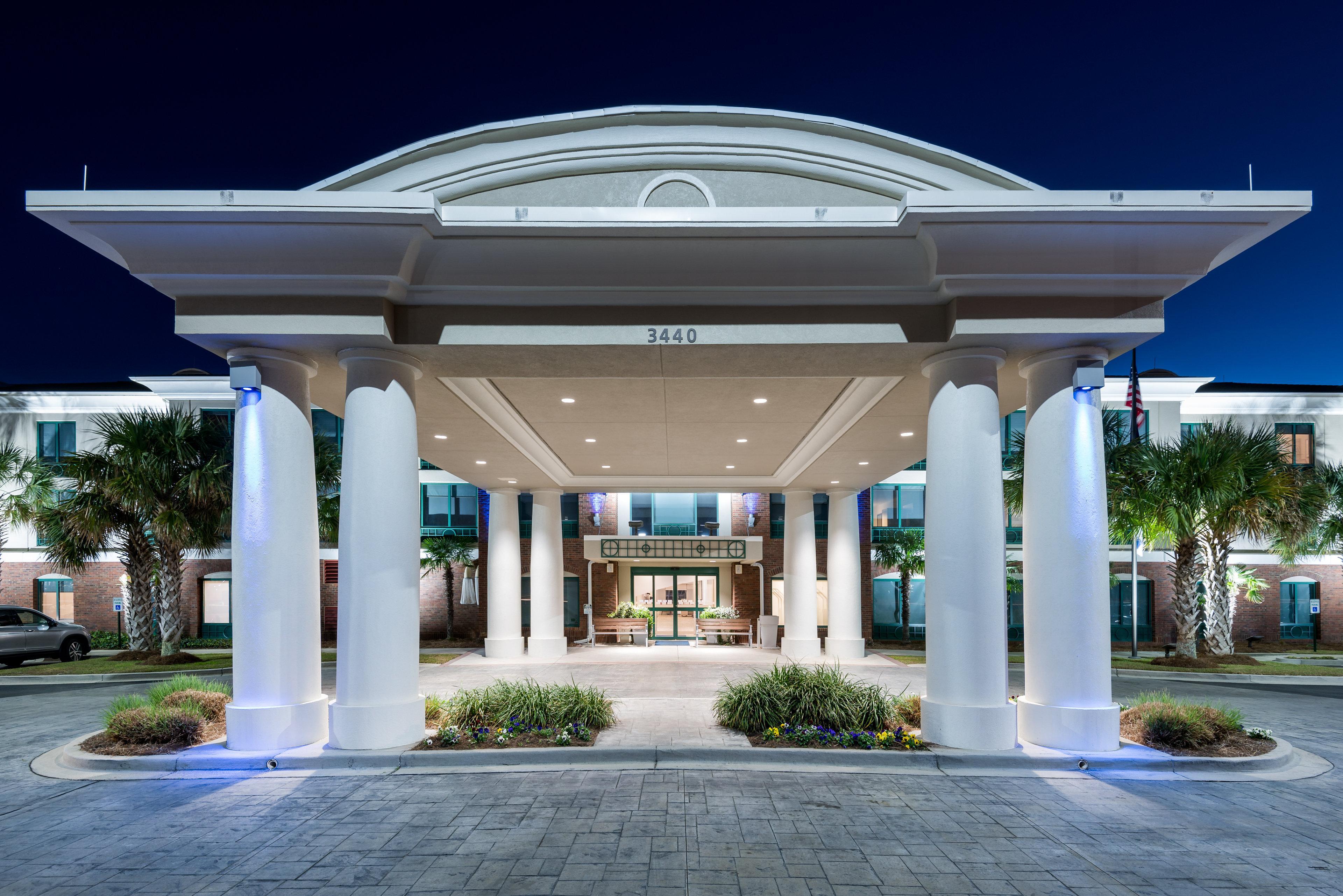 Holiday Inn Express & Suites Florence I-95 & I-20 Civic Ctr, An Ihg Hotel Exterior photo